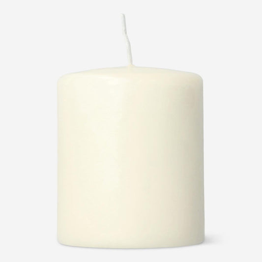 Pillar candle. 8 cm