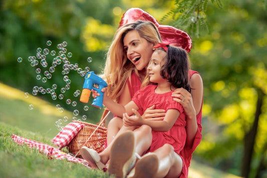 Celebrate Mum Outdoors: Mother’s Day Picnic Ideas & Gift Inspiration