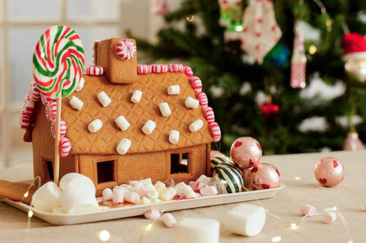 How to Make a Charming Gingerbread House in Simple Steps