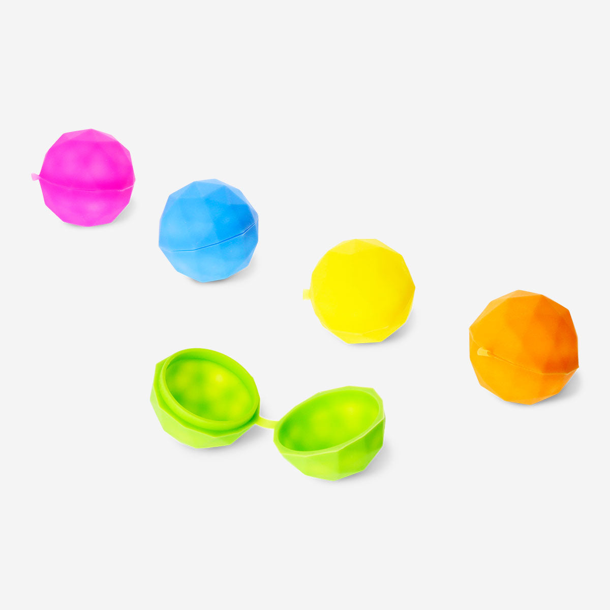 Set of five reusable diamond-shaped water balloons from Flying Tiger Copenhagen, perfect for fun outdoor water play.