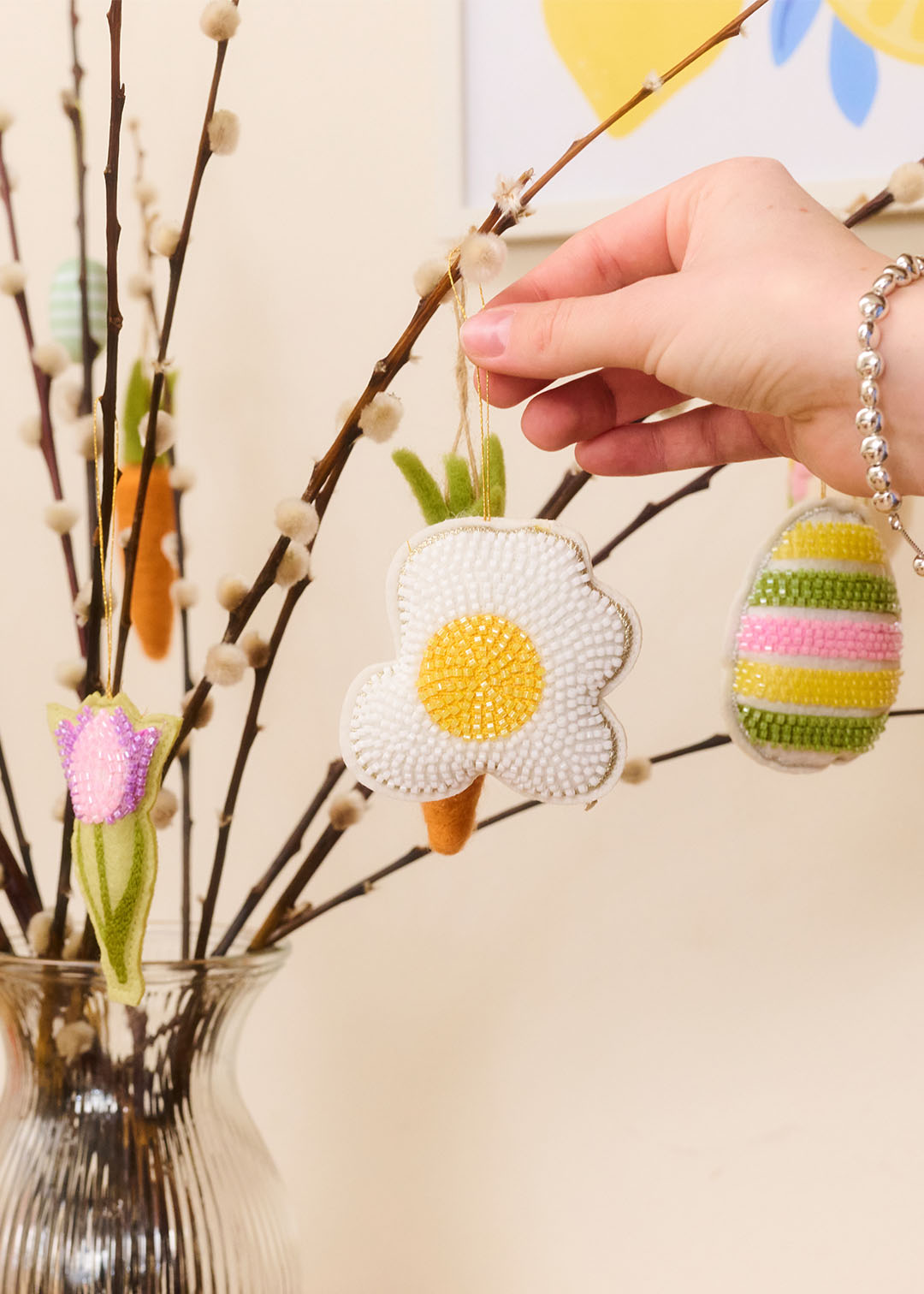 Decorazione da appendere - Uovo fritto con perline