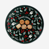 Galletas de mantequilla en caja de hojalata