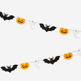 Halloween felt garland from Flying Tiger Copenhagen, 300 cm long, featuring festive felt decorations for party decor.