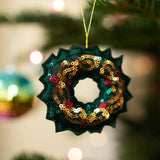 Hanging ornament - Wreath with sequins