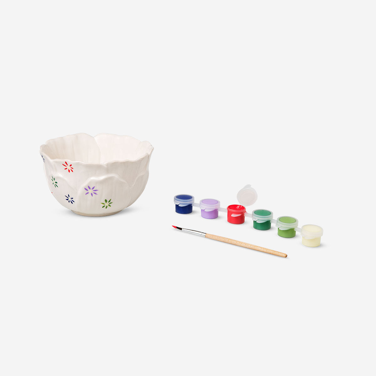 Decorative DIY hobby bowl from Flying Tiger Copenhagen, 12 cm diameter, colorful ceramic with intricate patterns for creative crafting.