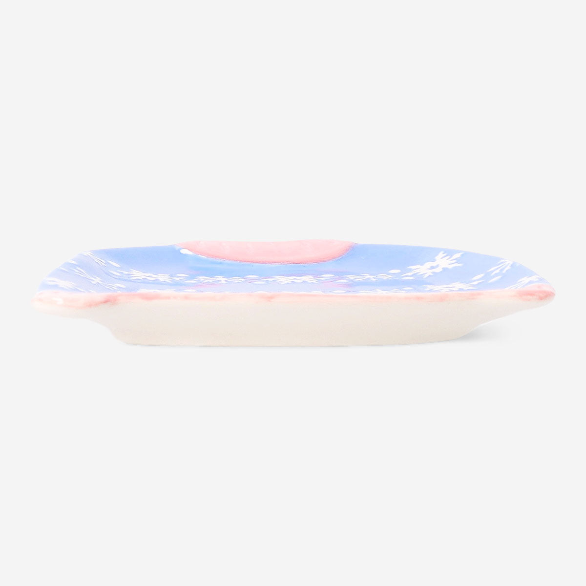Ski sweater dish from Flying Tiger Copenhagen, 15x14 cm, colorful kitchen accessory with ski sweater design.