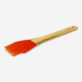Flying Tiger Copenhagen baking brush from the Designer Collection, 21 cm, with wooden handle and natural bristles for kitchen baking.
