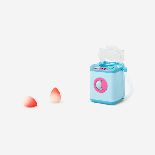 Washing machine for blender sponges