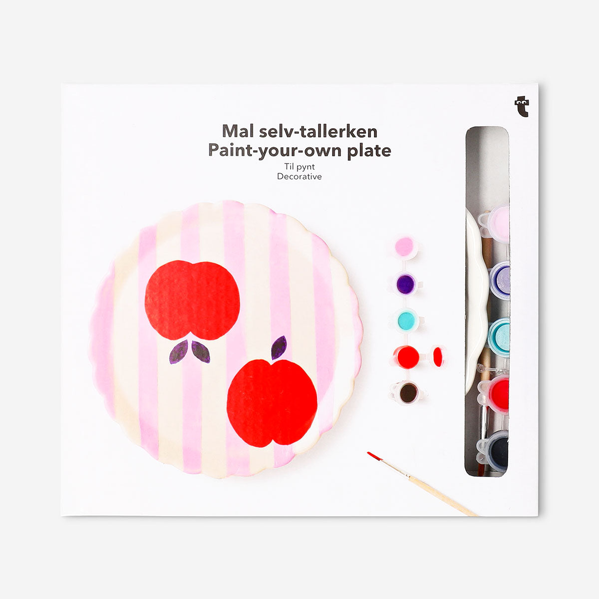 Decorative DIY hobby plate from Flying Tiger Copenhagen, 20 cm diameter with colorful patterns and creative design.