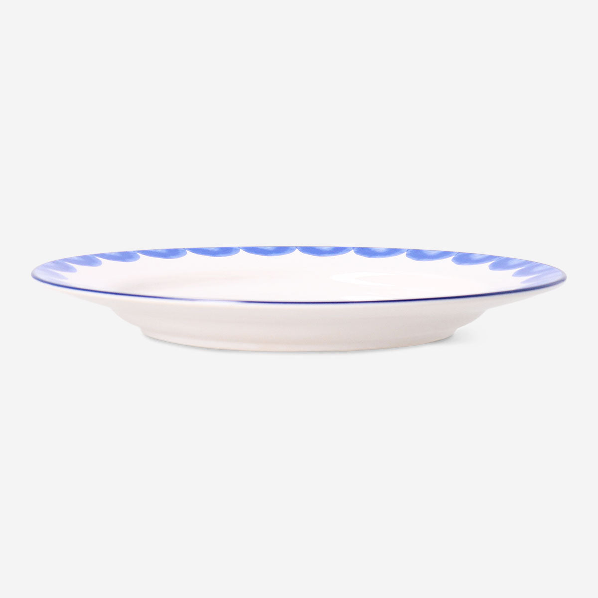 Christmas pig plate from Flying Tiger Copenhagen, 21 cm ceramic kitchenware with festive pig design.