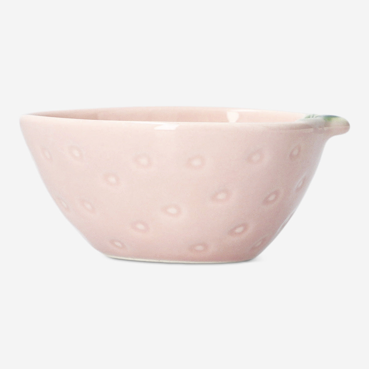 Pink ceramic strawberry bowl from Flying Tiger Copenhagen, 9 cm kitchen accessory for fruit or serving.