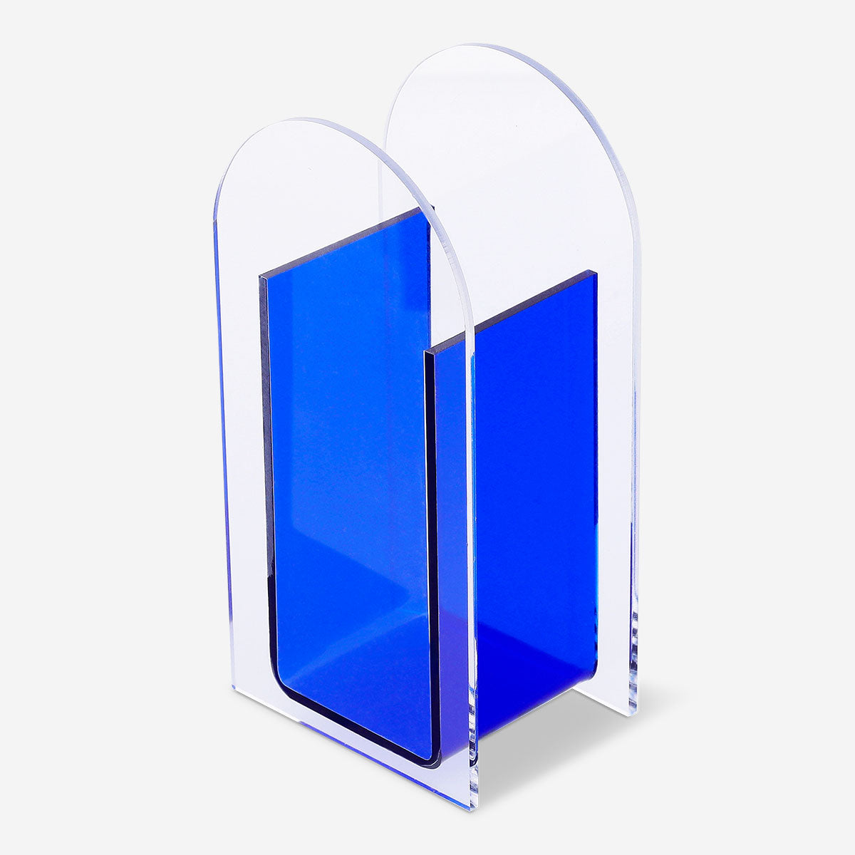 Blue cosmetic organizer for makeup brushes, Flying Tiger Copenhagen personal care storage, 6x15x7 cm, keeps brushes tidy.