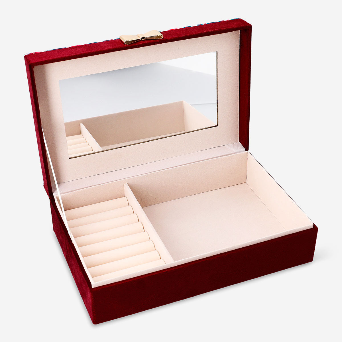 Velvet jewellery box with printed design from Flying Tiger Copenhagen, perfect for organizing rings and necklaces.