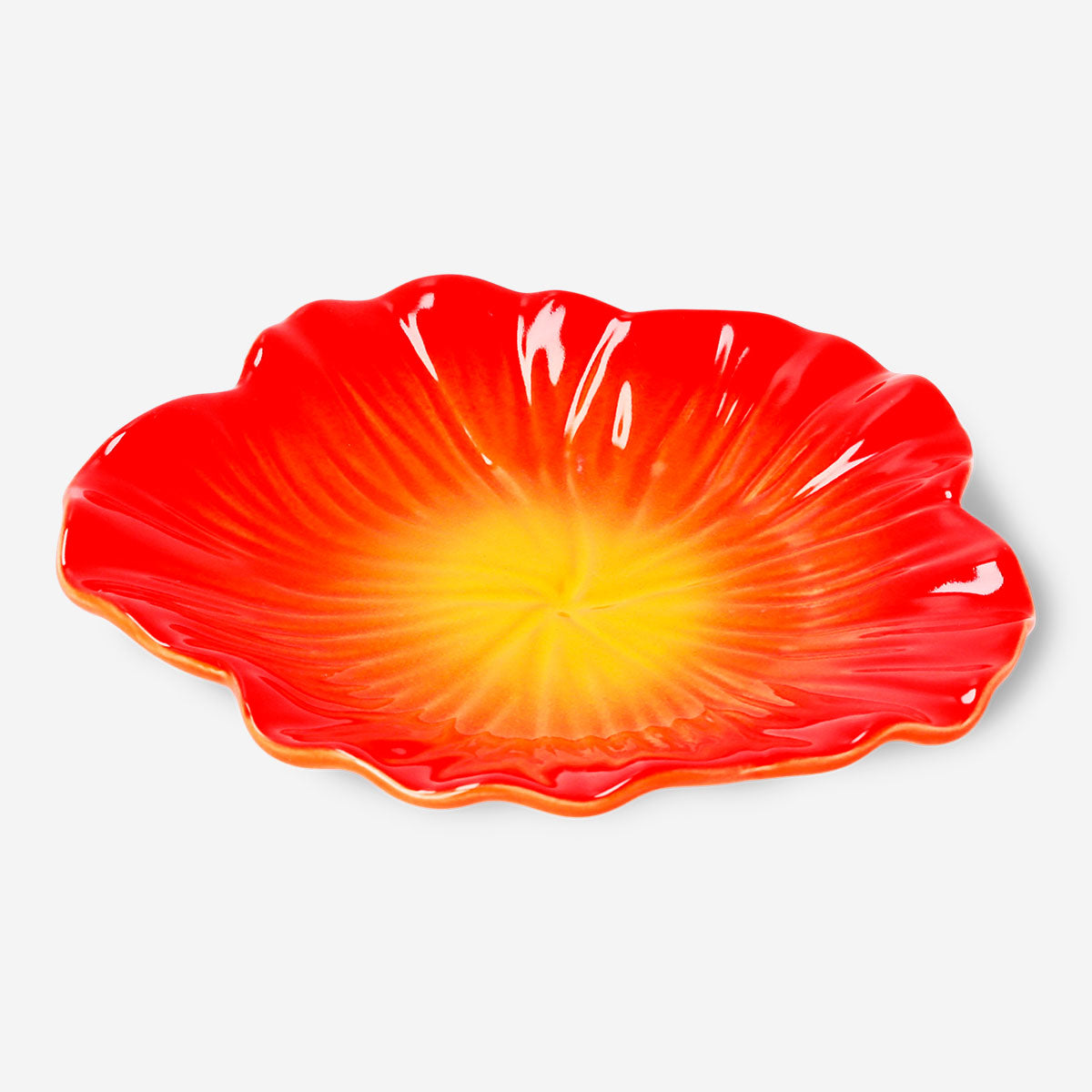 Hibiscus flower plate from Flying Tiger Copenhagen, 19 cm kitchen dish with vibrant hibiscus design and colorful floral pattern.