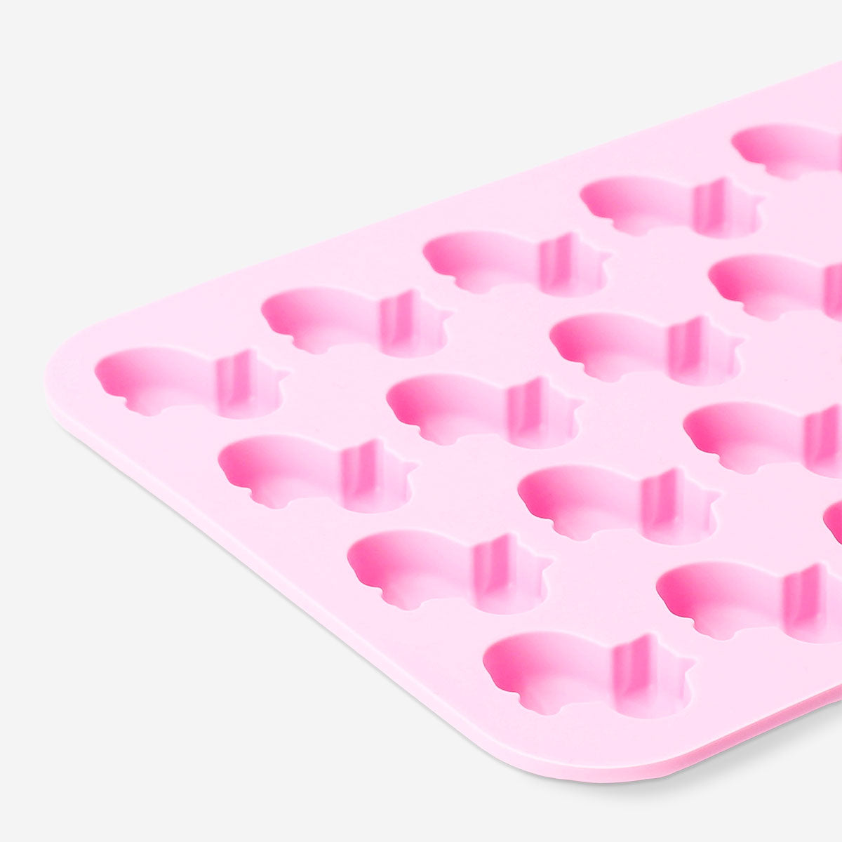 Mini capybara ice cube tray by Flying Tiger Copenhagen, showing silicone molds shaped like adorable capybaras for kitchen use.