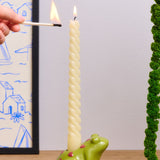 Portacandele a forma di rana verde con cuori