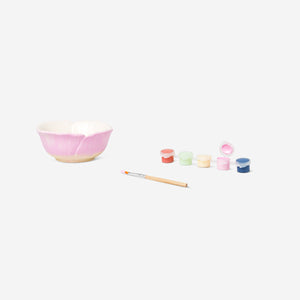 DIY decorative flower bowl from Flying Tiger Copenhagen, painted and decorated for craft and home decor projects.