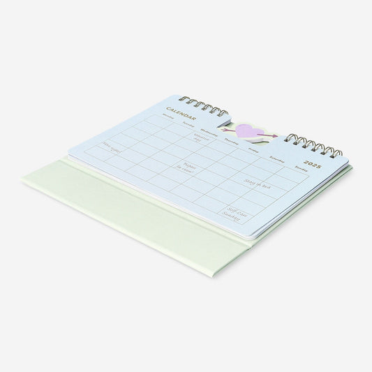 Desk Planner with Heart - English