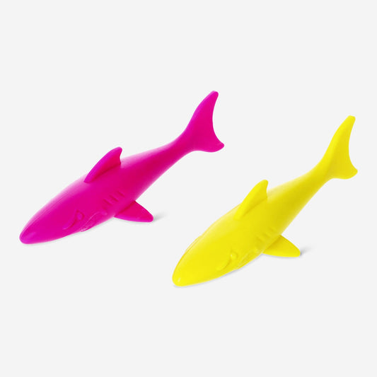 Tubarões de mergulho. 2 peças