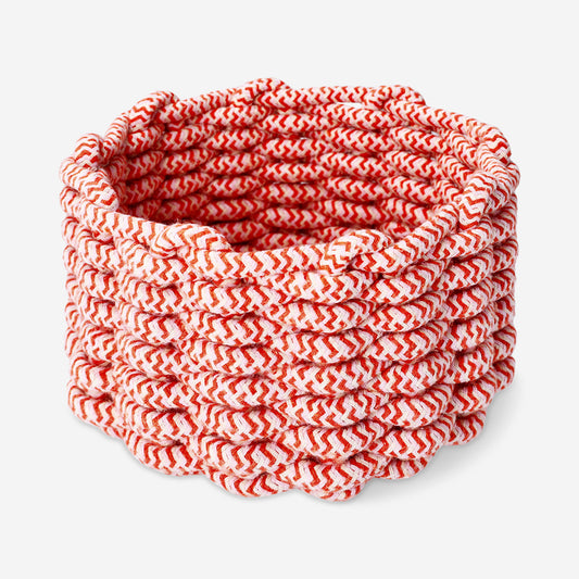 Red braided round basket - 18 cm