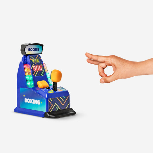 Electronic finger boxing arcade game