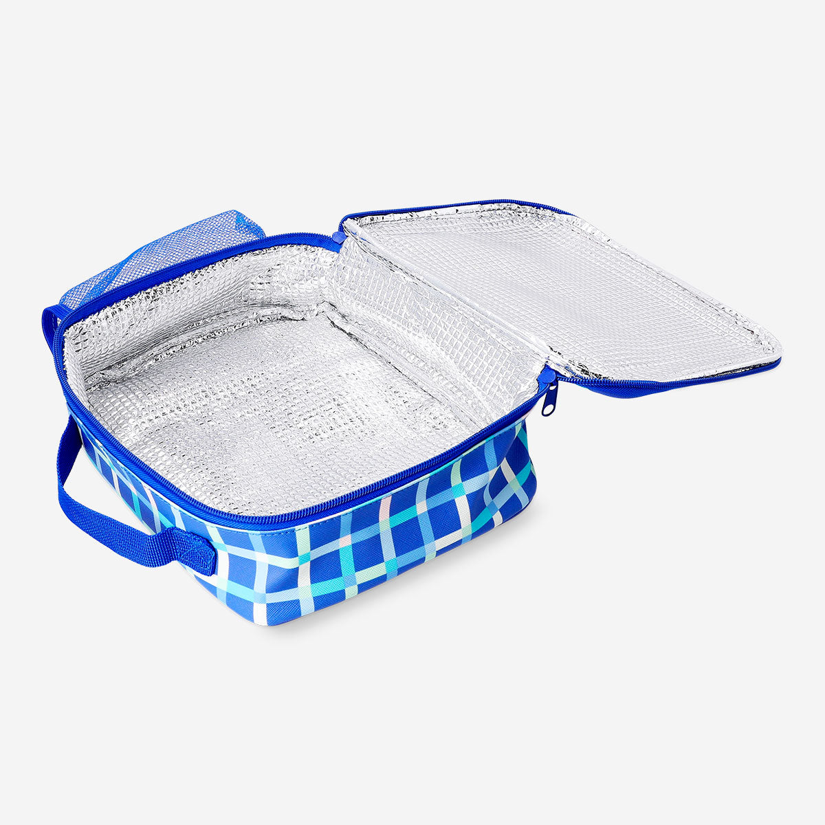 Blue Flying Tiger Copenhagen lunchbox bag with football motif, measuring 19x25 cm, ideal for kids' lunch or snacks.