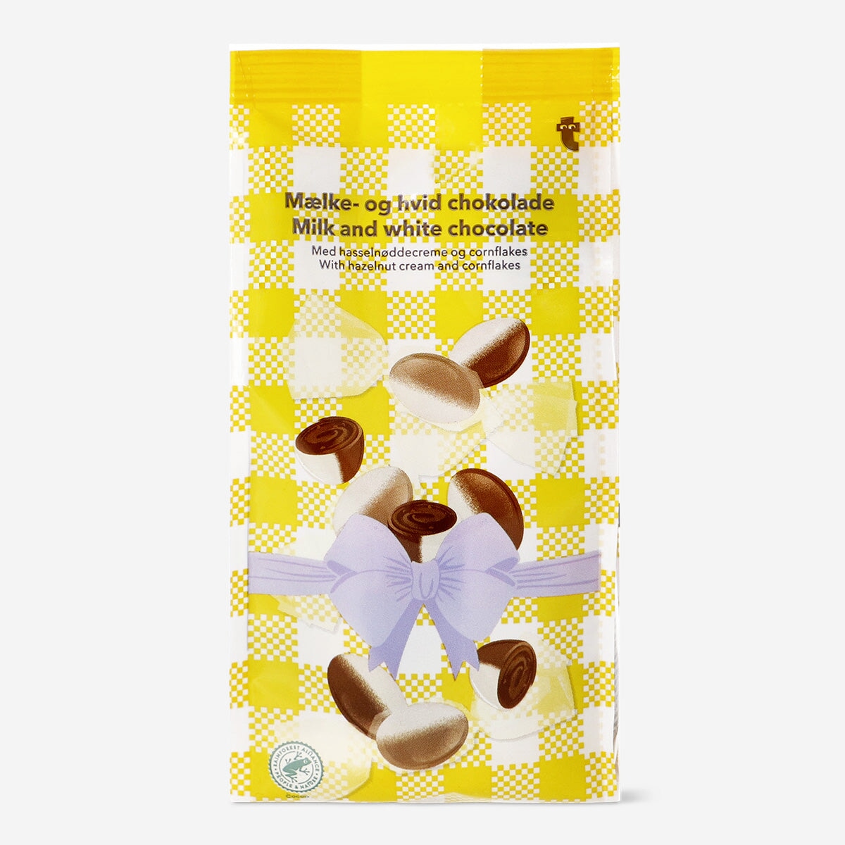 White chocolate eggs with hazelnut cream and cereal Food Flying Tiger Copenhagen 