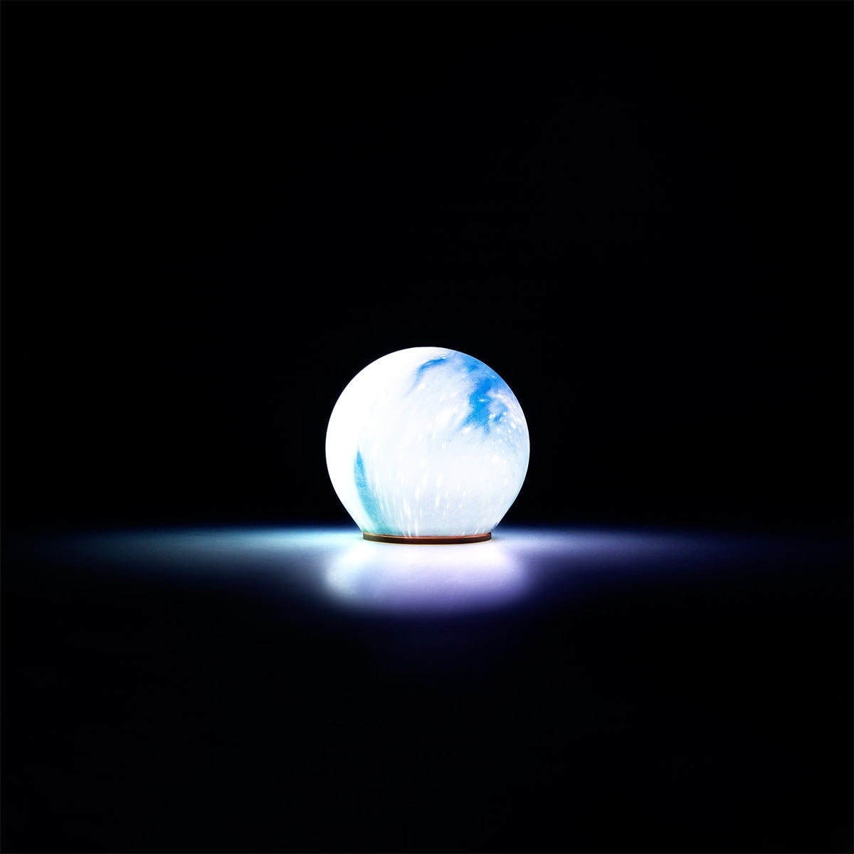 Cosy lamp. Space theme Gadget Flying Tiger Copenhagen 