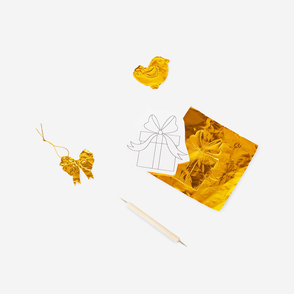 DIY foil embossing ornaments Hobby Flying Tiger Copenhagen 