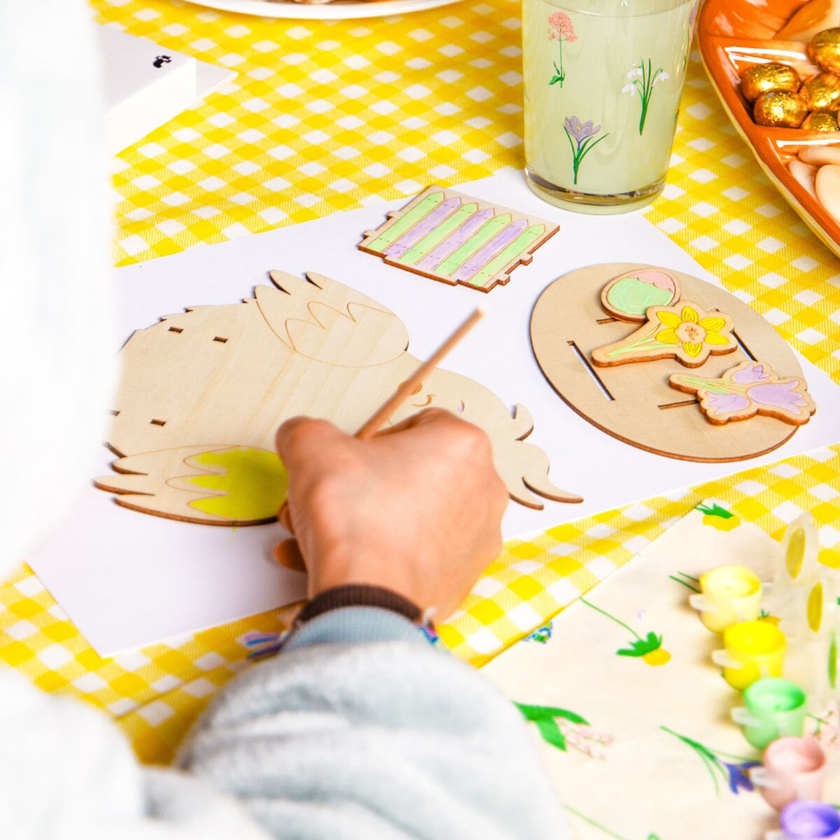 Paint-your-own Easter chicken decoration from Flying Tiger Copenhagen, hobby craft kit for customizing a festive spring chicken.