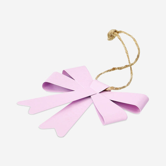 Ornement en forme de noeud en métal rose