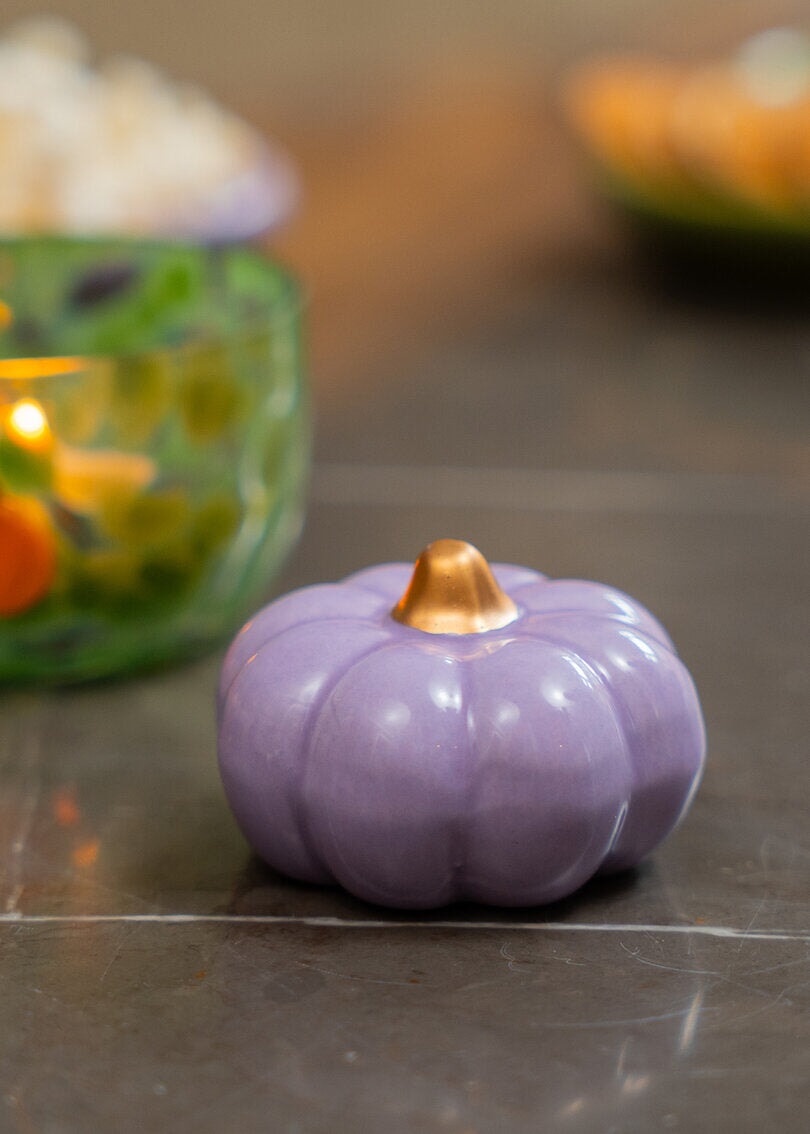 Purple decorative pumpkin - 6 cm home Flying Tiger Copenhagen 