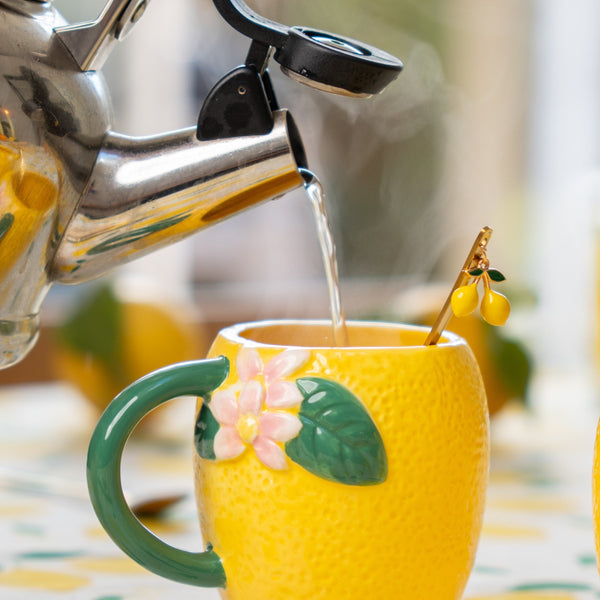 Lemon Mug 300ml – Bright Yellow Ceramic Cup for Kitchen Use – Flying Tiger  Copenhagen