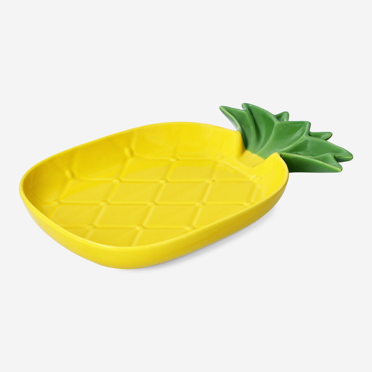 Pineapple shaped serving plate Kitchen Flying Tiger Copenhagen 