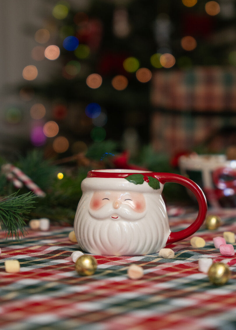 Flying Tiger Copenhagen Santa face mug, 380 ml kitchen cup featuring festive Santa design and red handle.