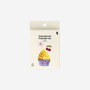 Set of 15 floral cupcake decorations for parties by Flying Tiger Copenhagen, colorful and decorative for festive treats.