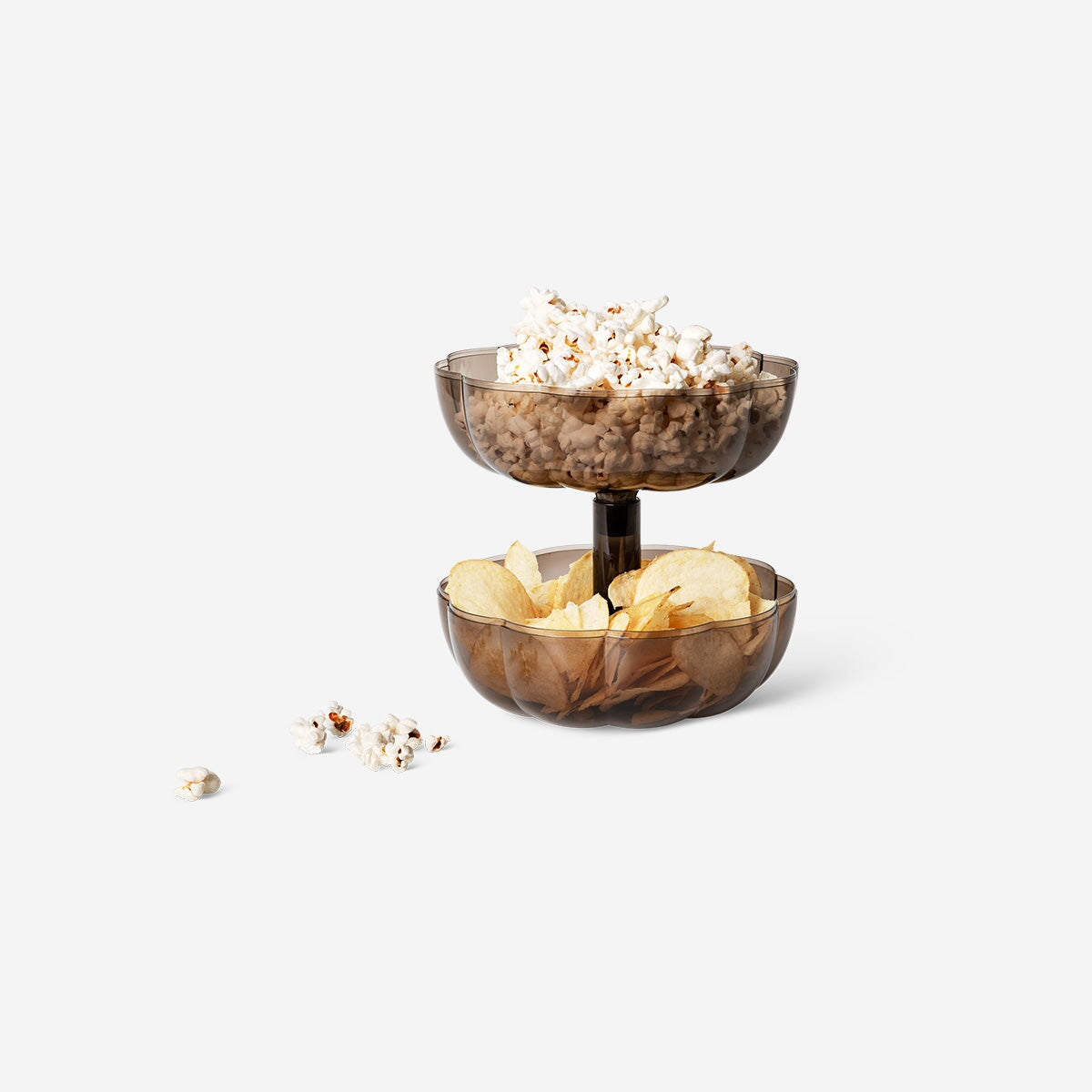 Flying Tiger Copenhagen pumpkin-shaped serving bowl, 19 cm, ideal for parties and festive gatherings.