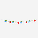 Strawberry paper garland - 300 cm Party Flying Tiger Copenhagen 