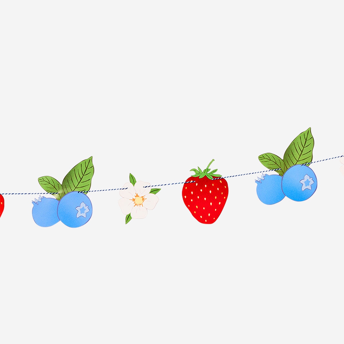 Strawberry paper garland - 300 cm Party Flying Tiger Copenhagen 