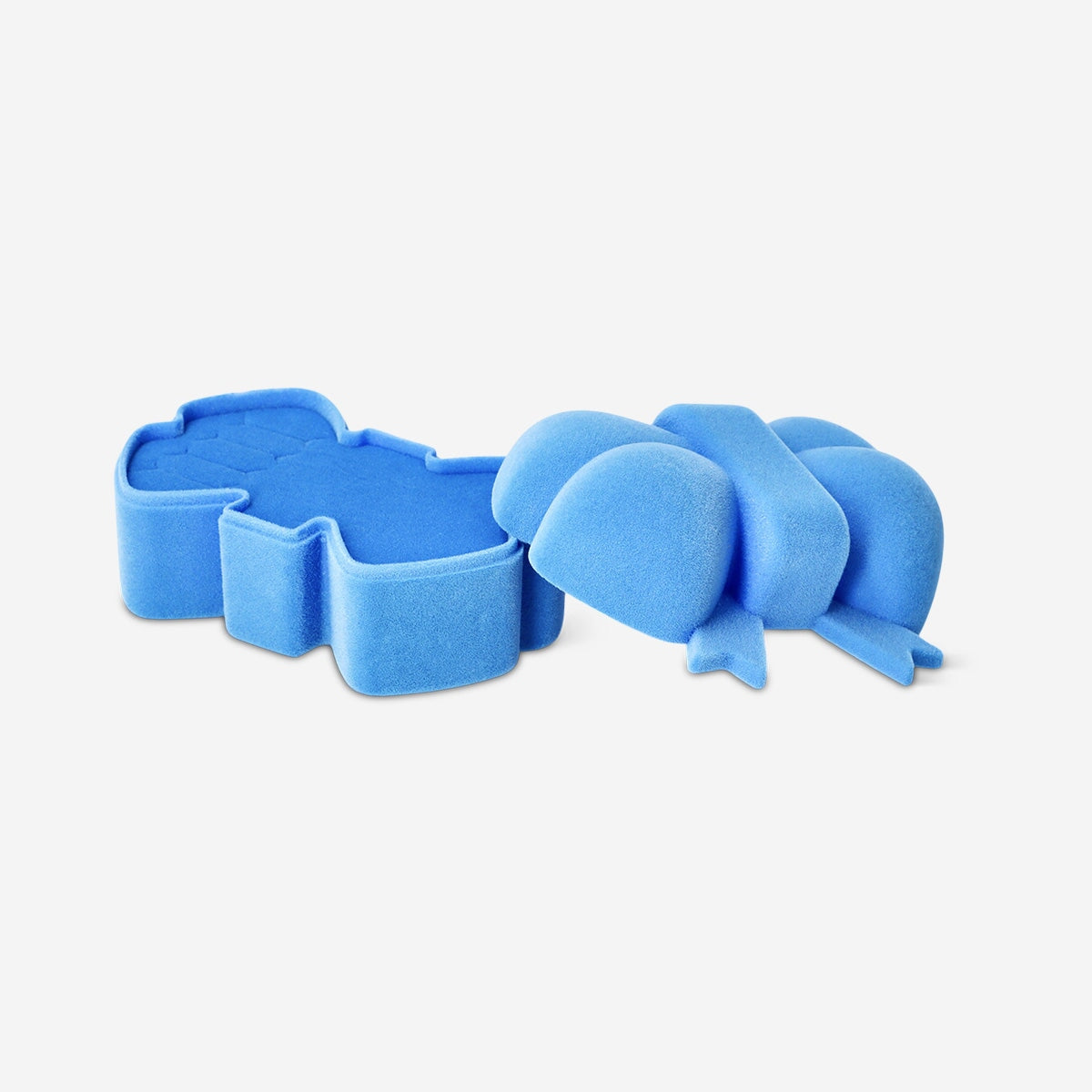Blue bow-shaped jewellery storage box by Flying Tiger Copenhagen, designed for organizing necklaces, rings, and earrings.