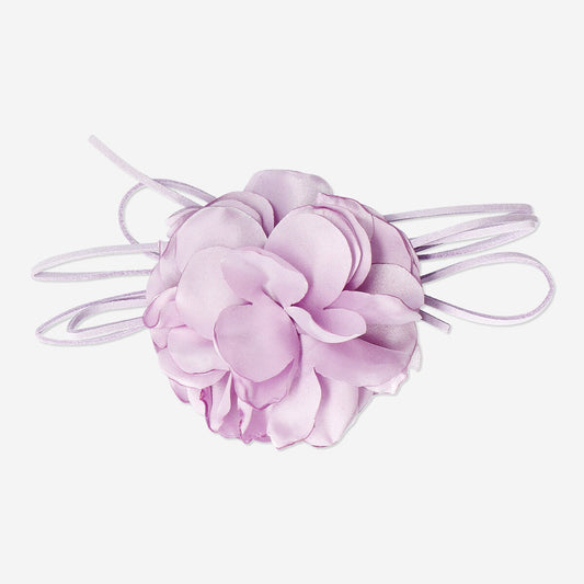 Lila Blumenhalskette