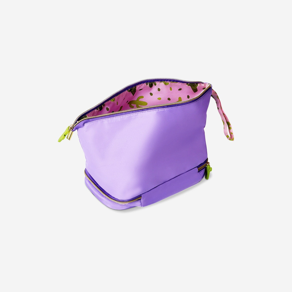 Purple toiletry bag Personal care Flying Tiger Copenhagen 