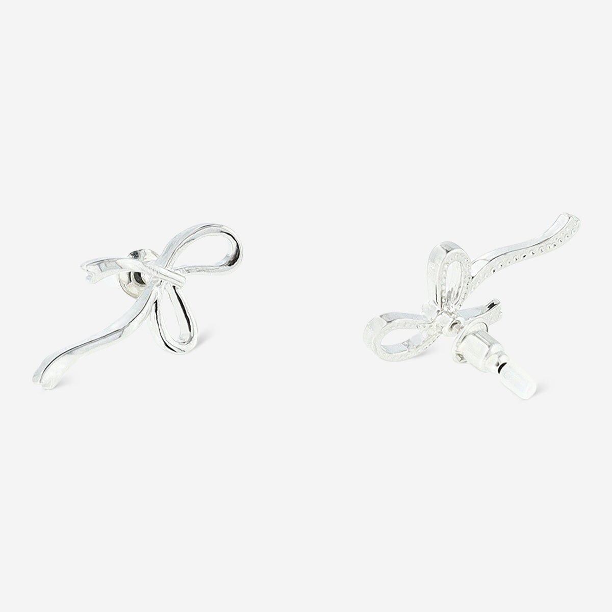 Silver bow earrings - 2 pcs Personal care Flying Tiger Copenhagen 