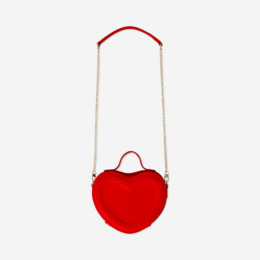 Bolso de corazón rojo con cadena dorada