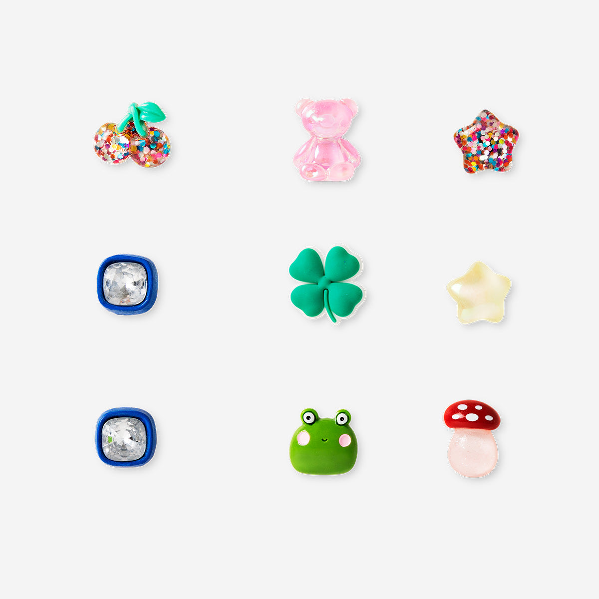 Set of assorted charms - 9 pcs