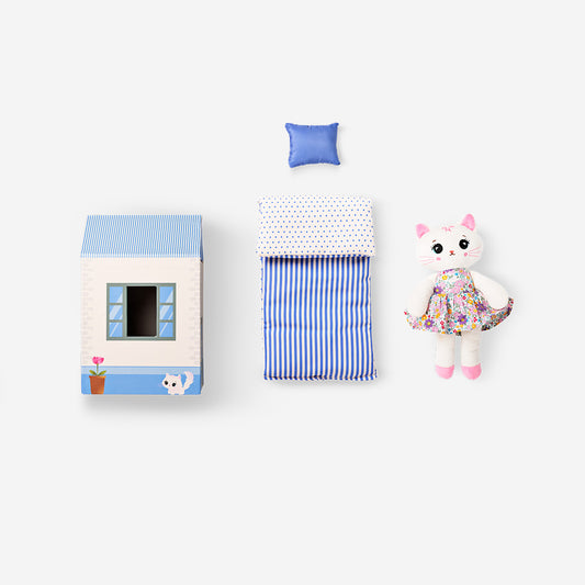 Peluche - Casa con gato