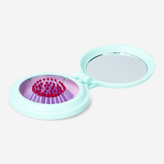 Foldable hairbrush with mirror