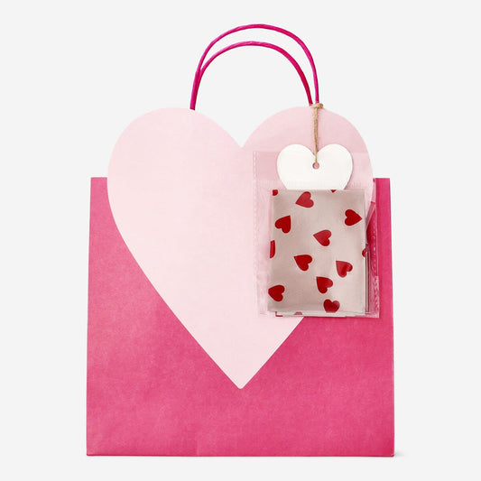 Gift bag with heart