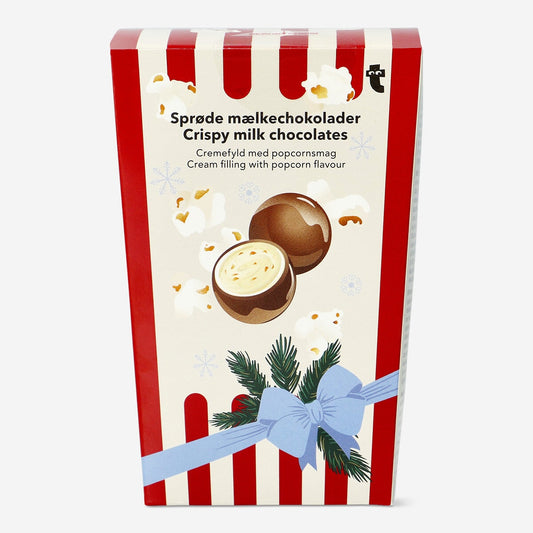 Mjölkchokladbollar med mjölkfyllning och popcorn