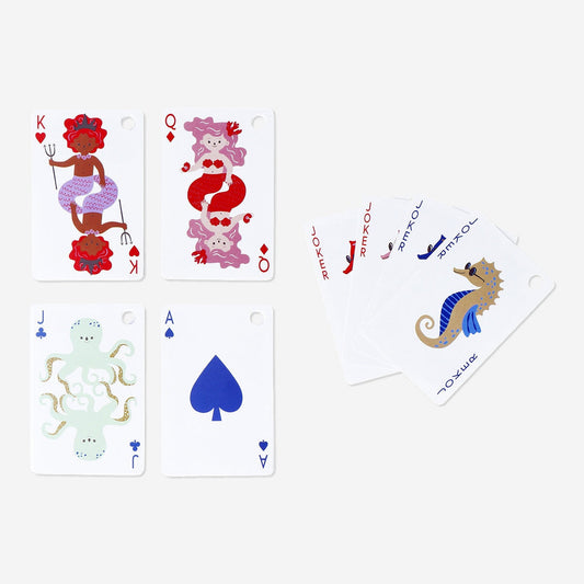 Playing cards. Water-repellent